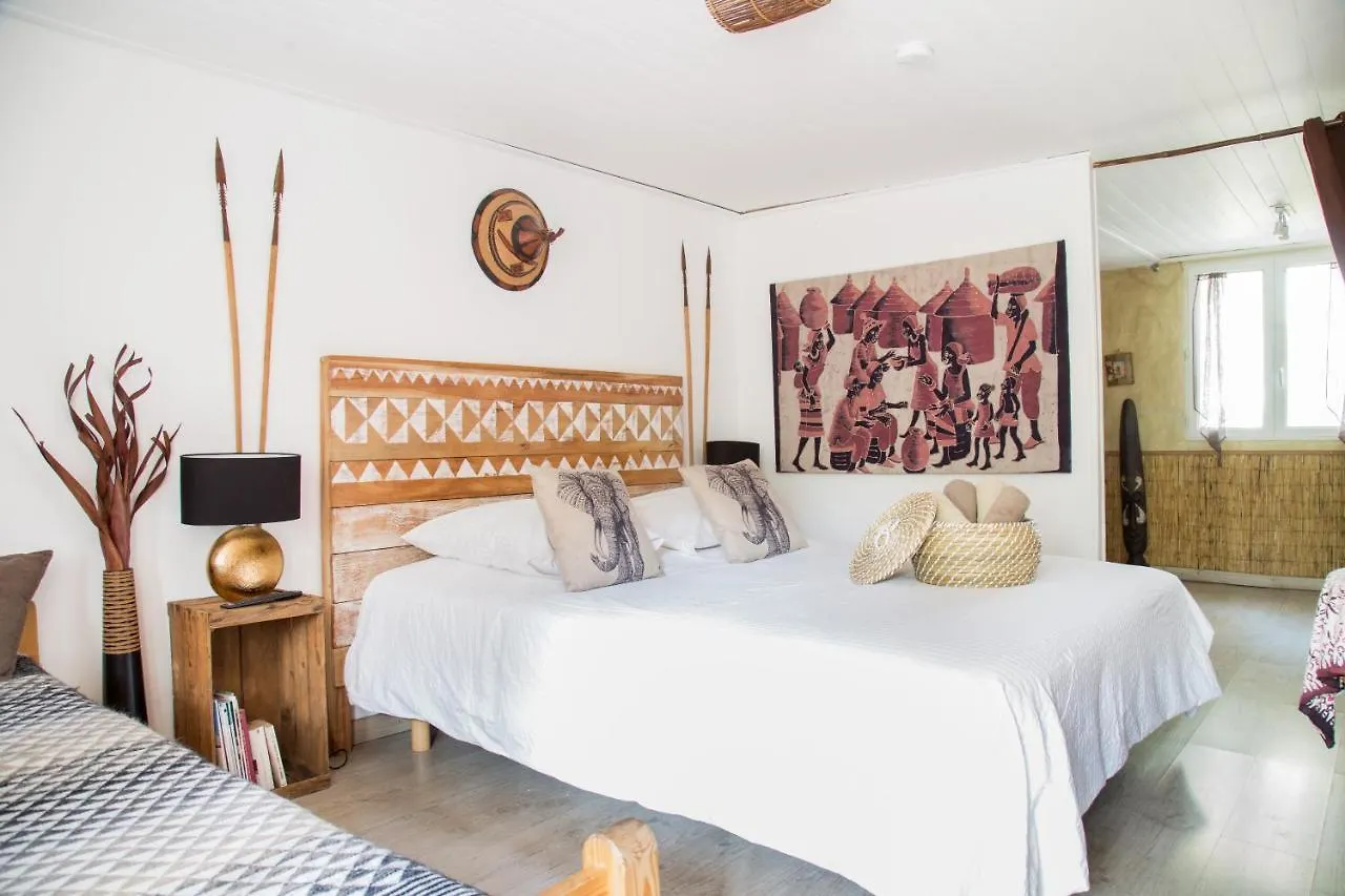 Pensión Maison D'Hotes L'Ilot Bambou Aviñón